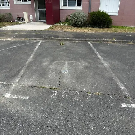 Lumineux Parking Privé Quartier Calme *
